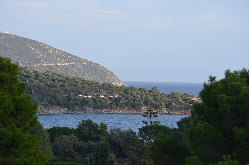 Terrazza Sul Golfo Degli Angeli Villa กาปิตานา ภายนอก รูปภาพ