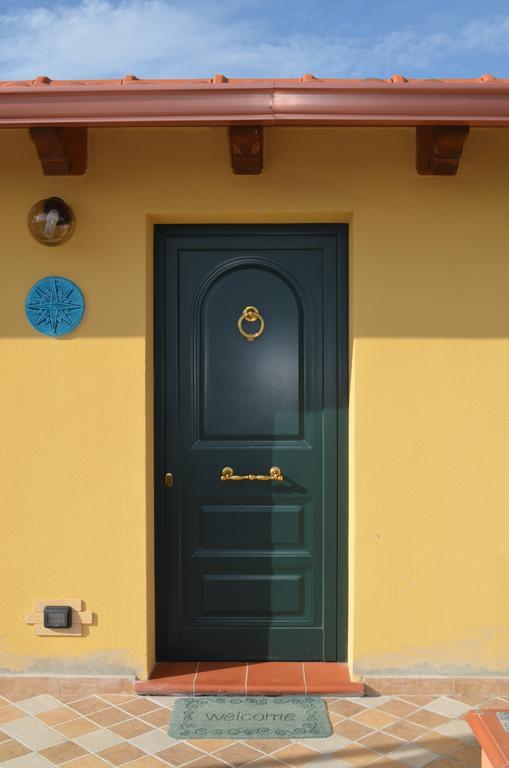 Terrazza Sul Golfo Degli Angeli Villa กาปิตานา ภายนอก รูปภาพ