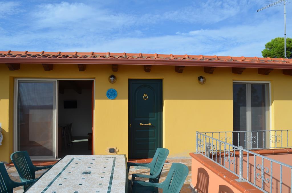 Terrazza Sul Golfo Degli Angeli Villa กาปิตานา ภายนอก รูปภาพ