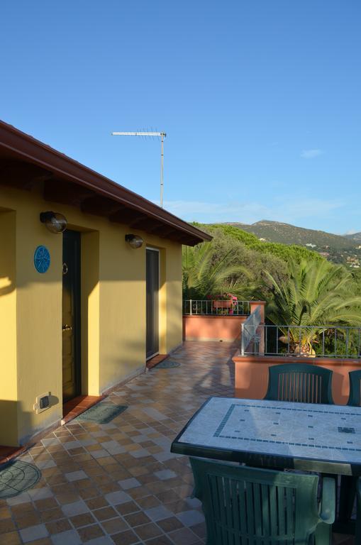 Terrazza Sul Golfo Degli Angeli Villa กาปิตานา ภายนอก รูปภาพ
