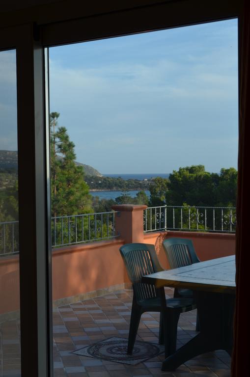 Terrazza Sul Golfo Degli Angeli Villa กาปิตานา ภายนอก รูปภาพ